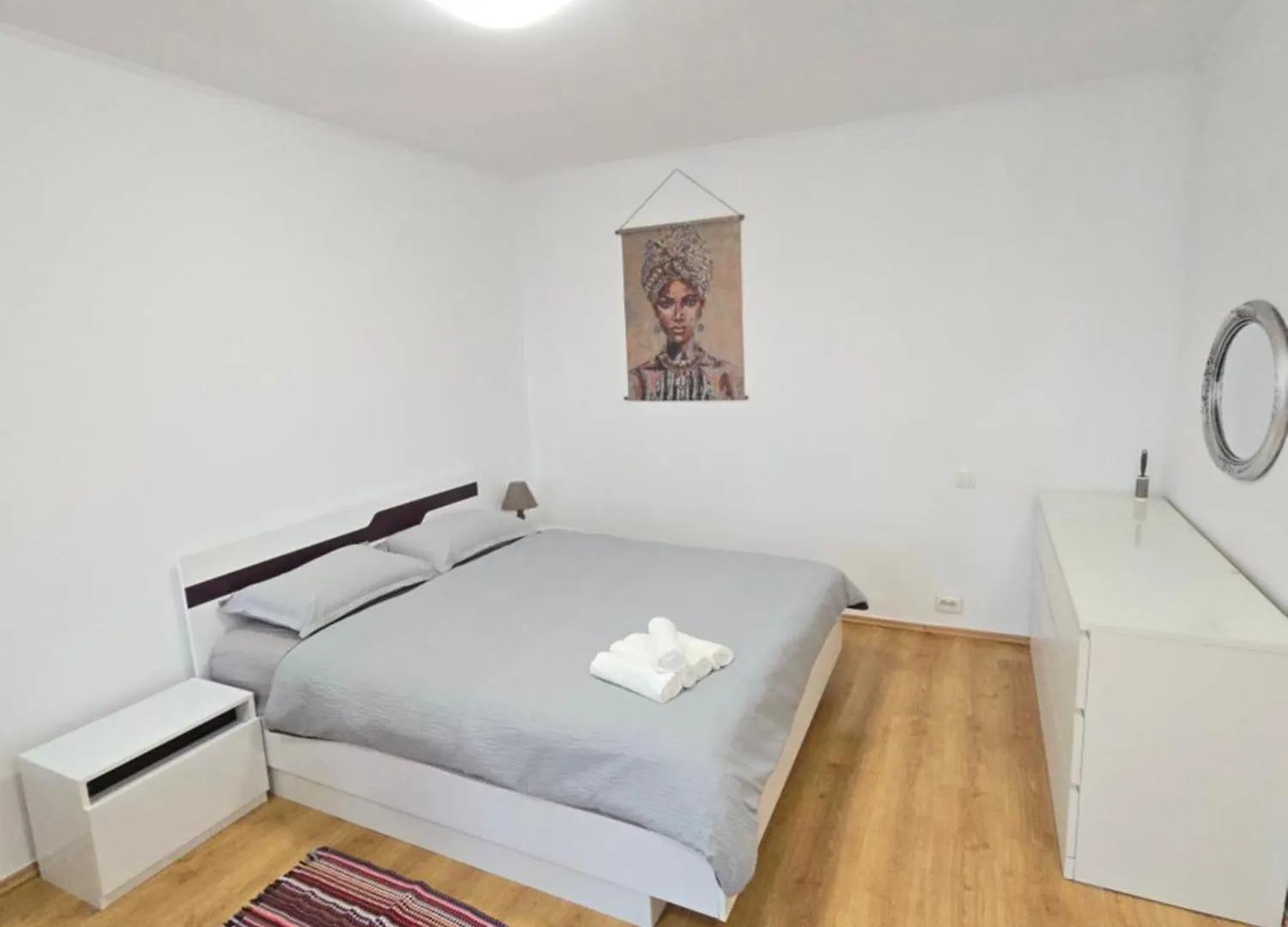 Sunrise Studio - Lake&Park View- Underground Parking Bucharest 0*,