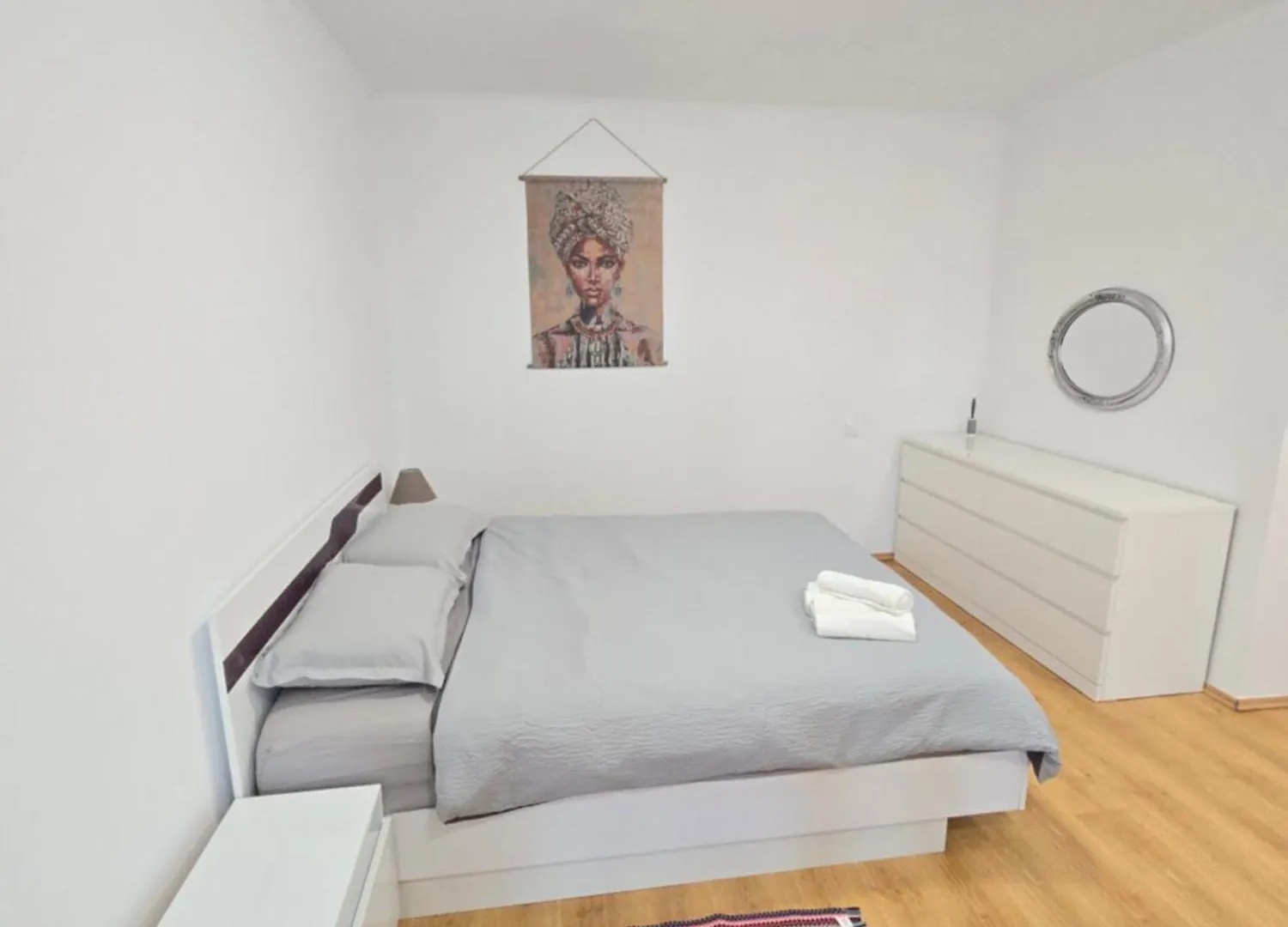 Sunrise Studio - Lake&Park View- Underground Parking Bucharest Apartment